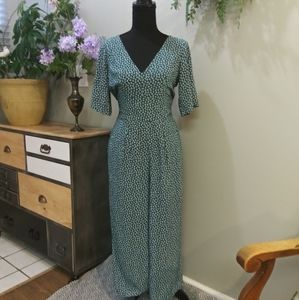 American Eagle XS Green/White Floral Jumpsuit